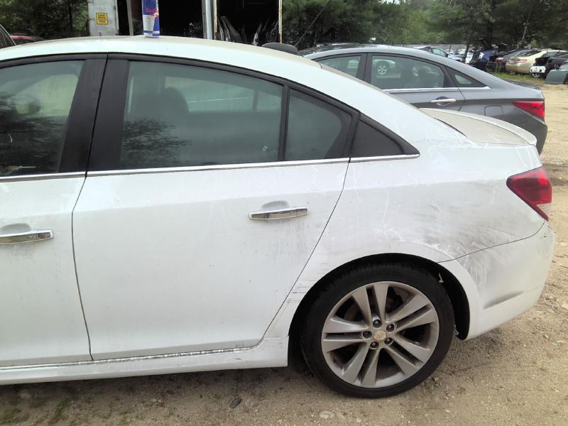 2015 Chevrolet Cruze WHITE Photo 6