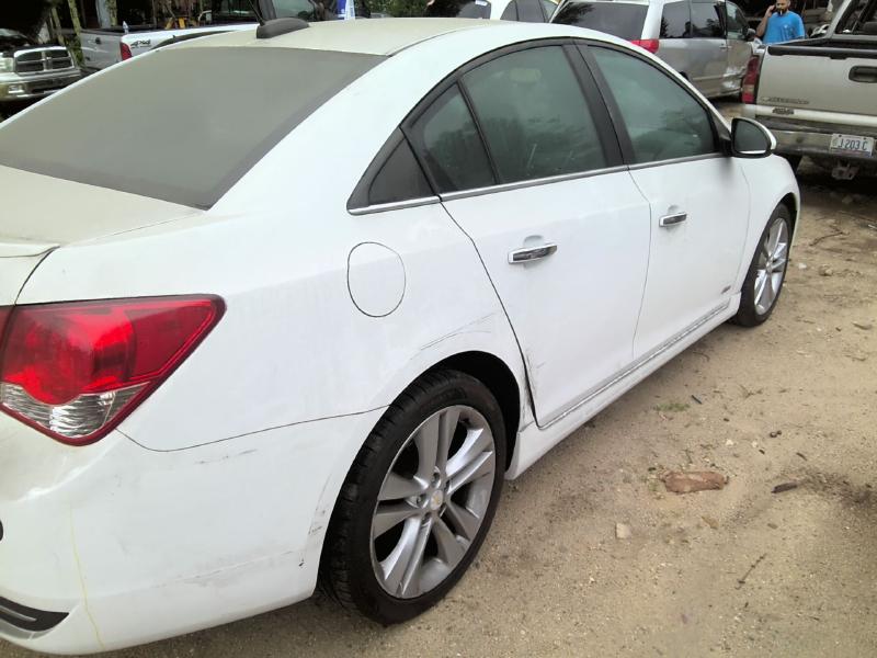 2015 Chevrolet Cruze WHITE Photo 12