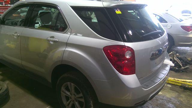 2015 Chevrolet Equinox SILVER Photo 12
