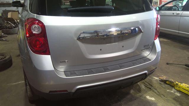 2015 Chevrolet Equinox SILVER Photo 14