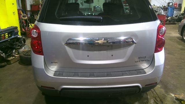 2015 Chevrolet Equinox SILVER Photo 15