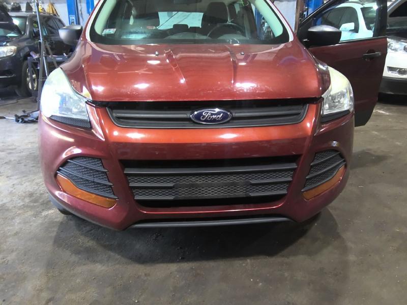 2015 Ford Escape RED Photo 7