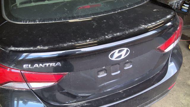2015 Hyundai Elantra BLACK Photo 14