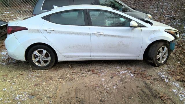 2015 Hyundai Elantra WHITE Photo 5