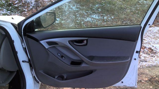 2015 Hyundai Elantra WHITE Photo 6