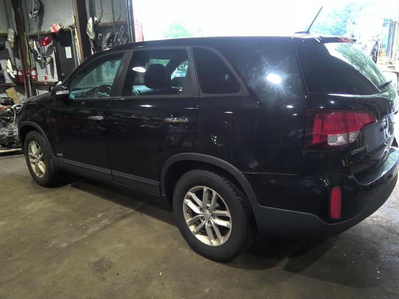 2015 Kia Sorento BLACK Photo 10