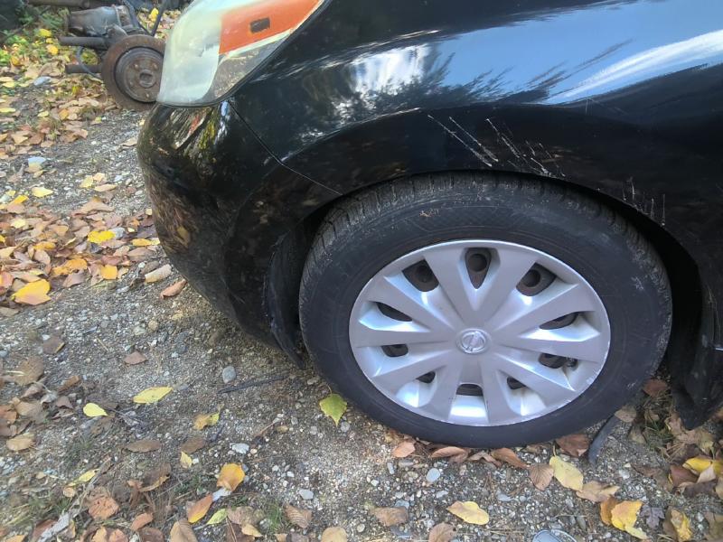 2015 Nissan Versa BLACK Photo 11