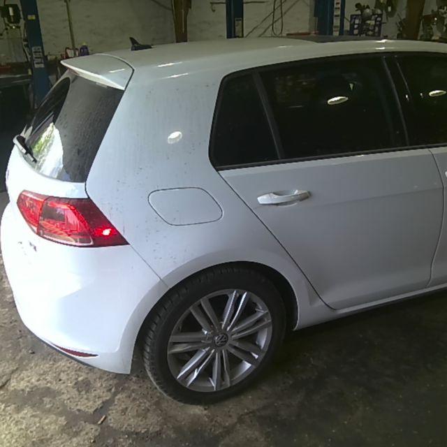 2015 Volkswagen Golf WHITE Photo 12