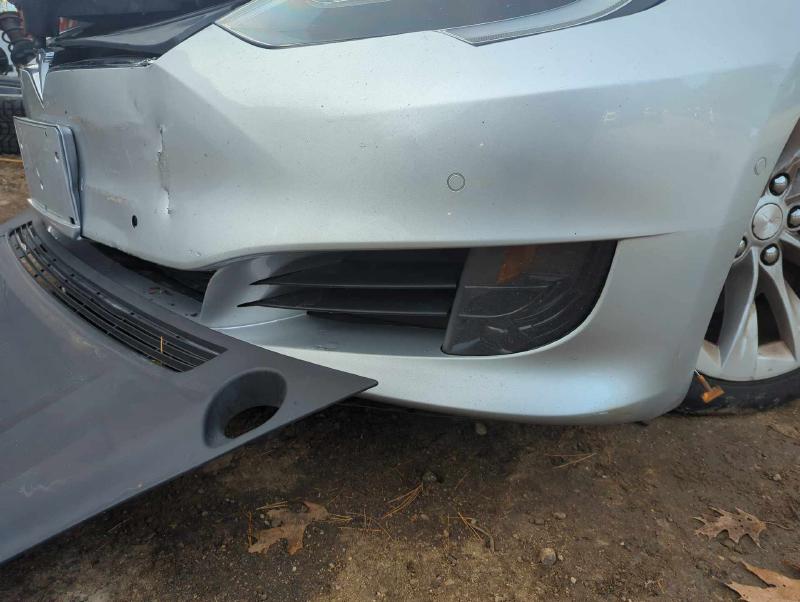 2017 Tesla Model S Photo 7