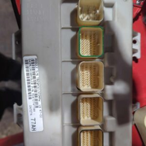 04 DODGE CARAVAN Engine/motor Brain Box ECM PCM 3.8l Fwd 04727477ah